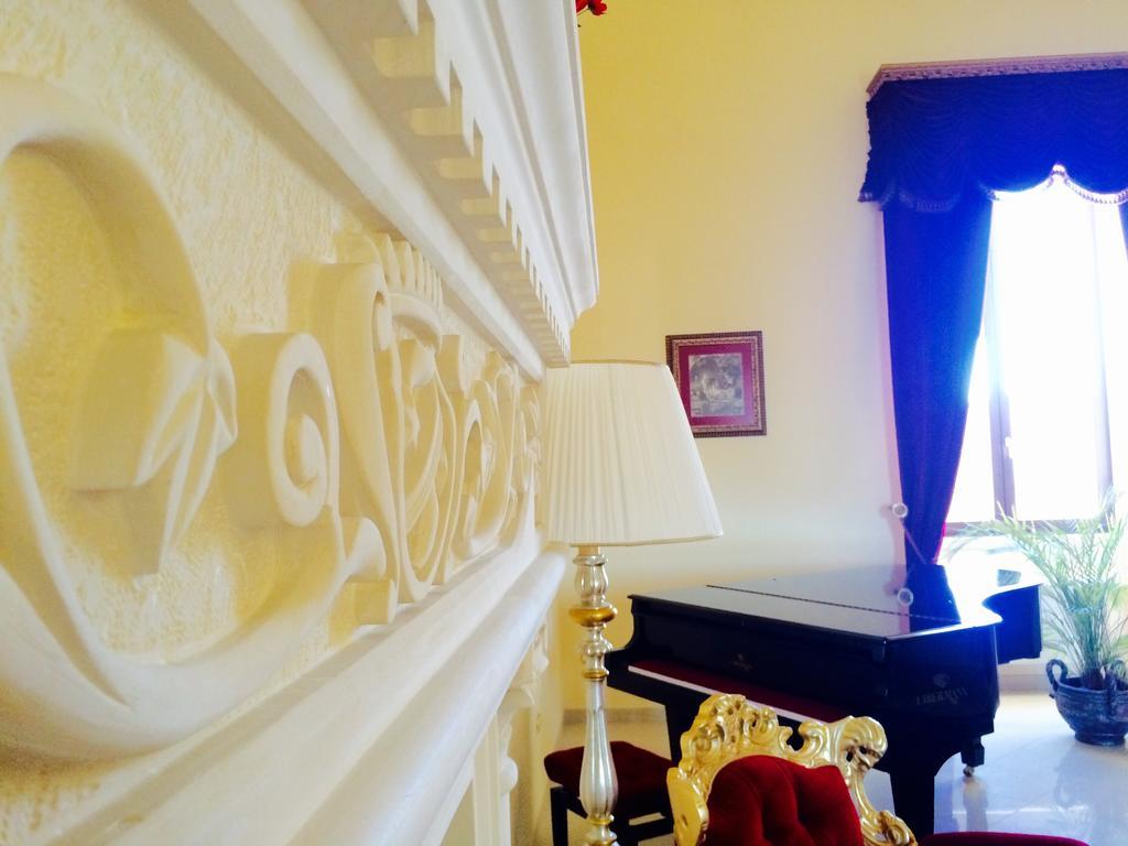 مبيت وإفطار توري سانتا سوزانا Castello Conti Filo المظهر الخارجي الصورة