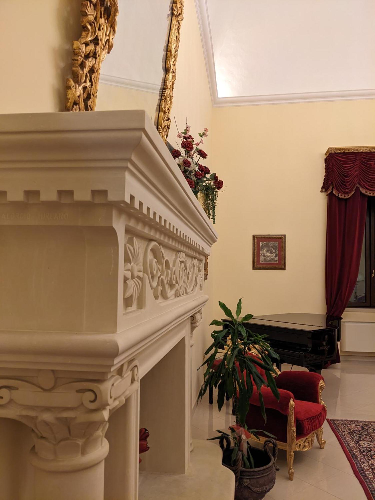 مبيت وإفطار توري سانتا سوزانا Castello Conti Filo المظهر الخارجي الصورة