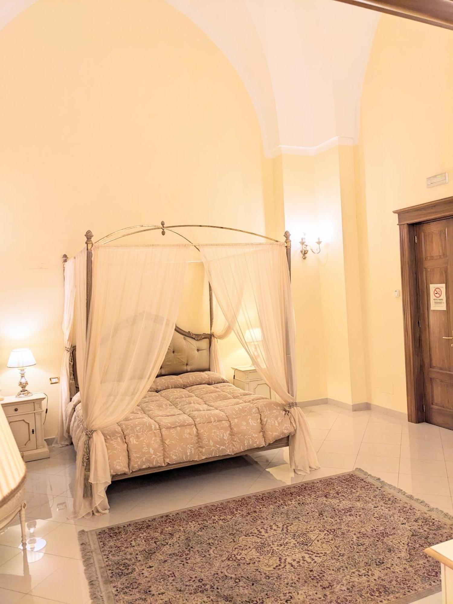 مبيت وإفطار توري سانتا سوزانا Castello Conti Filo المظهر الخارجي الصورة